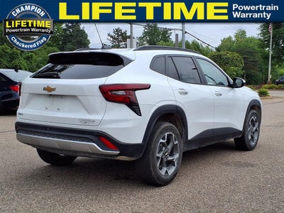 2024 Chevrolet Trax LT