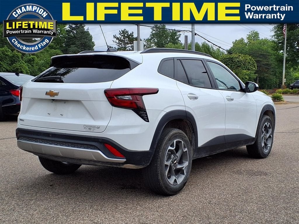 2024 Chevrolet Trax LT