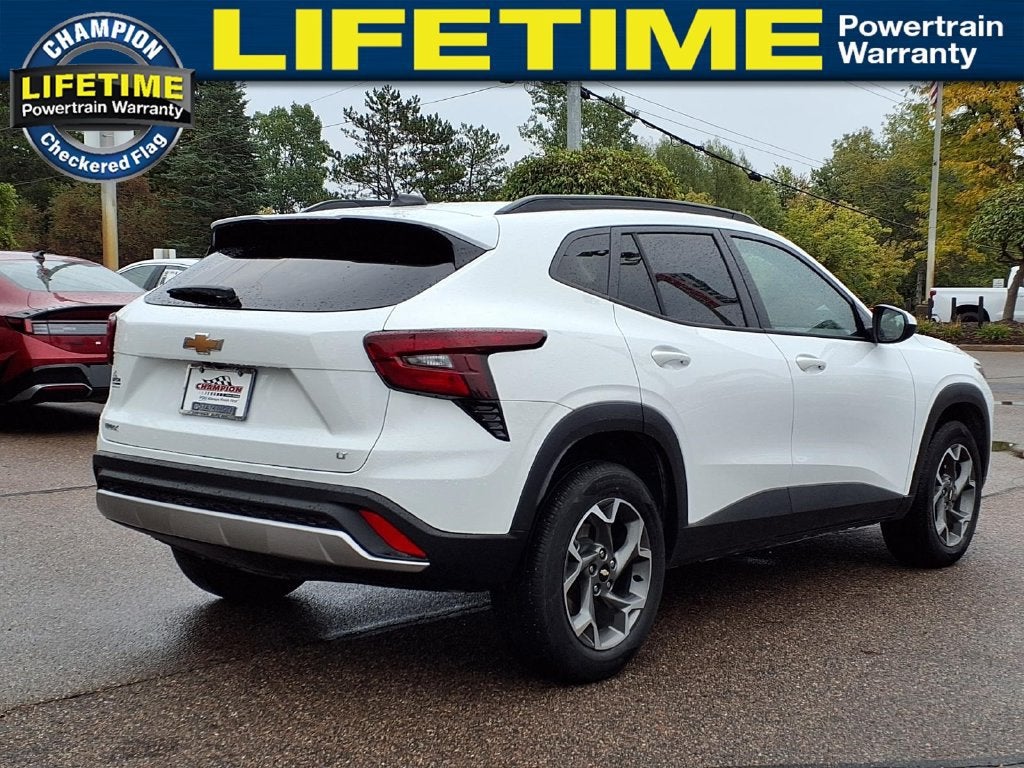 2025 Chevrolet Trax LT